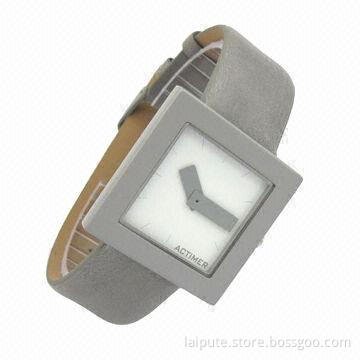 Square dial fashion leather band watch for ladies, fresh color and simple design